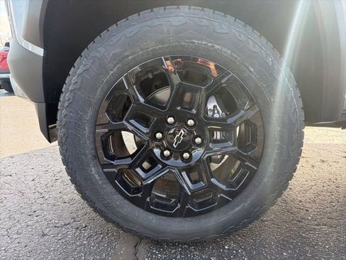 New 2026 Chevrolet Colorado Trail Boss AWD/4WD image 9