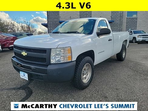 Used 2011 Chevrolet Silverado 1500 W/T image 3