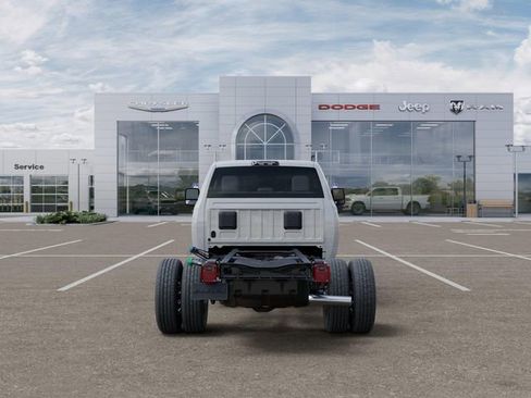 New 2026 RAM 3500 Tradesman AWD/4WD image 7