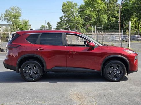 New 2026 Nissan Rogue SV AWD/4WD image 6