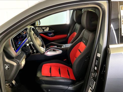Certified 2025 Mercedes-Benz GLE 53 AMG 4MATIC Coupe image 9