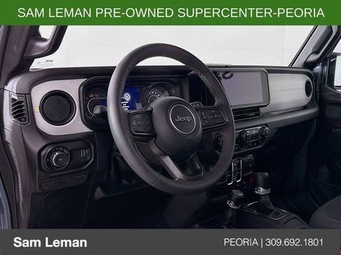 Used 2024 Jeep Wrangler Sport S image 9