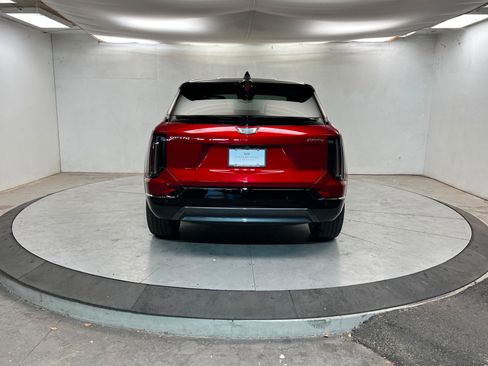 New 2026 Cadillac Optiq Sport 2 image 5