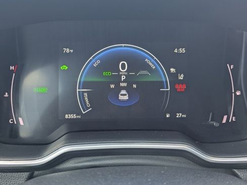 Used 2025 Toyota Corolla Cross AWD Hybrid image 23