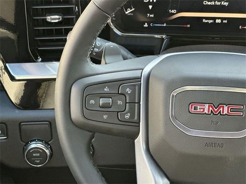 New 2026 GMC Sierra 1500 Elevation w/ LPO, Elevation Black Package image 9