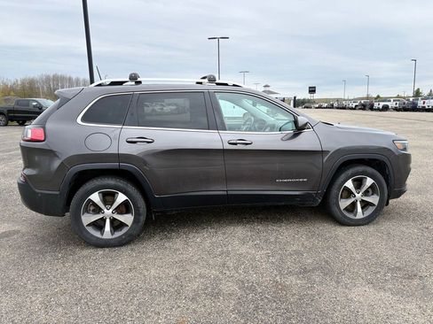 Used 2021 Jeep Cherokee Limited w/ Trailer Tow Group AWD/4WD image 7