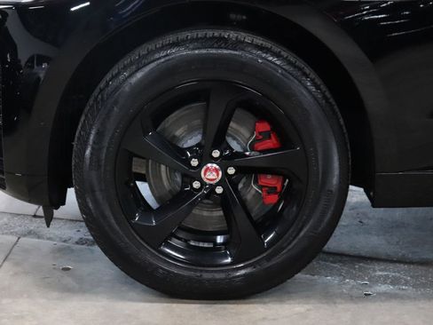 Used 2021 Jaguar F-PACE S image 27