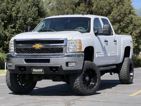 Used 2013 Chevrolet Silverado 2500 LT w/ Interior Plus Package AWD/4WD image 1