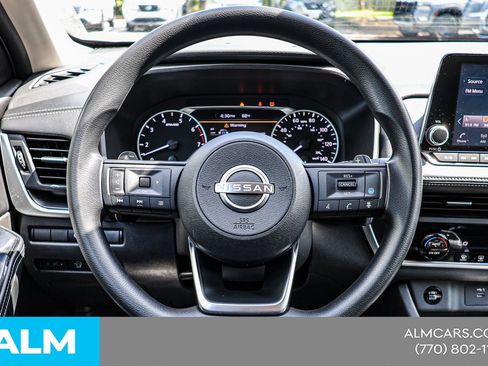 Used 2024 Nissan Rogue SV AWD/4WD image 23