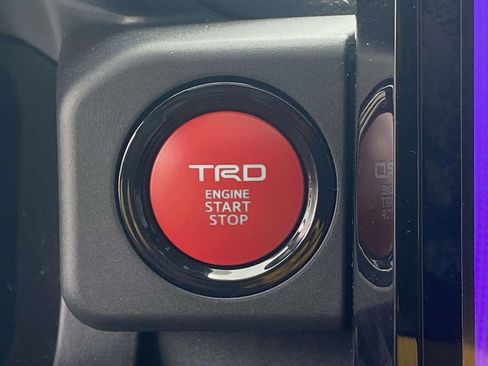 Used 2026 Toyota Tacoma TRD Sport w/ TRD Sport Upgrade Package image 30