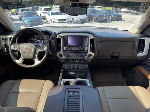 Used 2018 GMC Sierra 1500 SLT AWD/4WD image 14