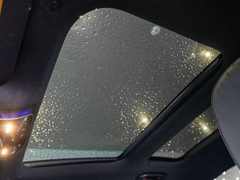 Certified 2025 Mercedes-Benz C 300 4MATIC Sedan image 16