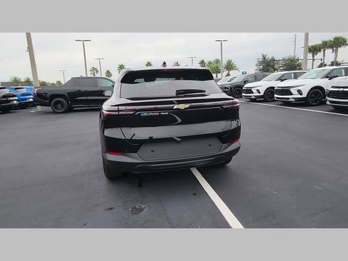 New 2026 Chevrolet Equinox EV LT image 21
