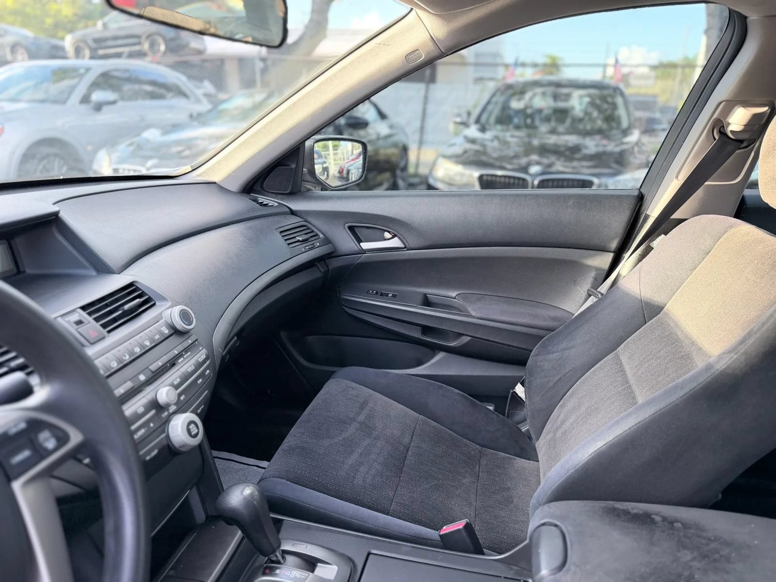 Used 2009 Honda Accord LX-P image 11