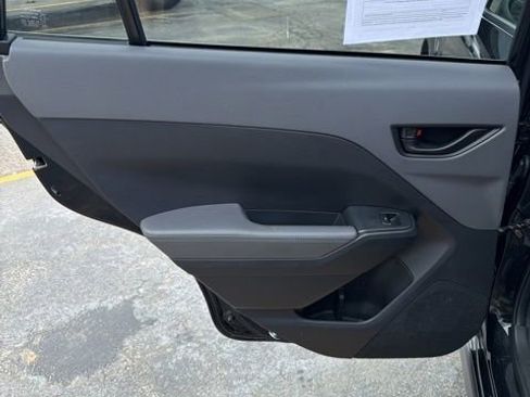 Used 2024 Subaru Crosstrek 2.0i Premium image 24