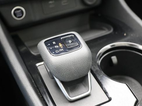 Used 2023 Nissan Rogue SV w/ SV Premium Package image 24