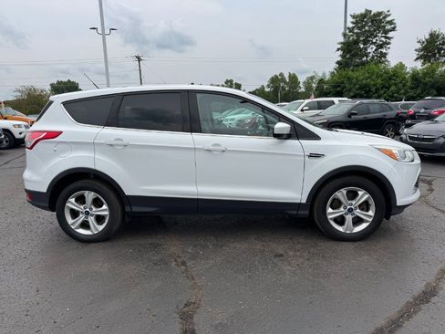 Used 2016 Ford Escape SE AWD/4WD image 6