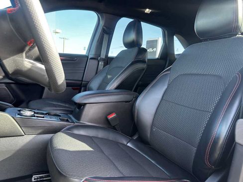 Used 2023 Ford Escape ST-Line w/ Tech Pack #1 FWD image 14