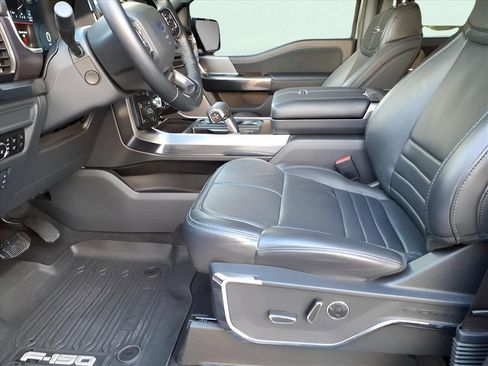 Used 2025 Ford F150 Platinum w/ FX4 Off-Road Package image 11