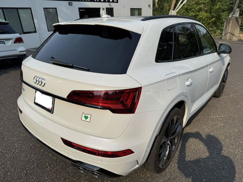 Used 2021 Audi SQ5 Prestige w/ Prestige Package AWD/4WD image 3