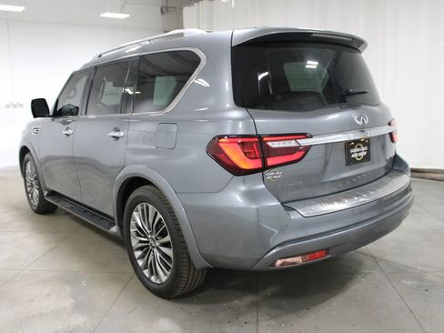 Used 2018 INFINITI QX80 4WD w/ Driver Assistance Package image 7
