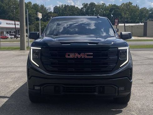 Used 2024 GMC Sierra 1500 Elevation AWD/4WD image 8