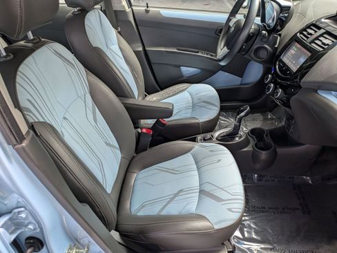 Used 2015 Chevrolet Spark LT FWD image 27