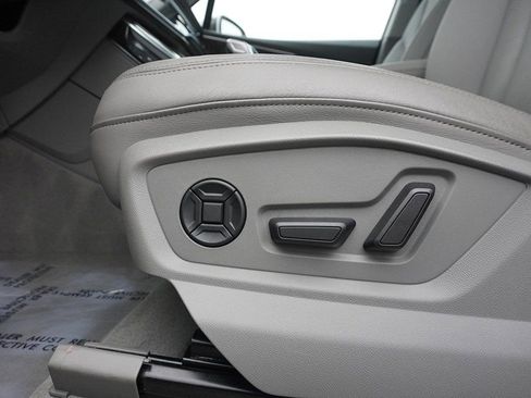 Used 2022 Audi Q7 3.0T Premium Plus w/ Premium Plus Package image 39