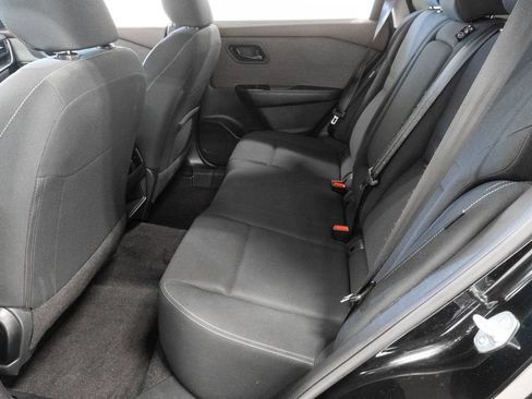Used 2023 Nissan Rogue S AWD/4WD image 12