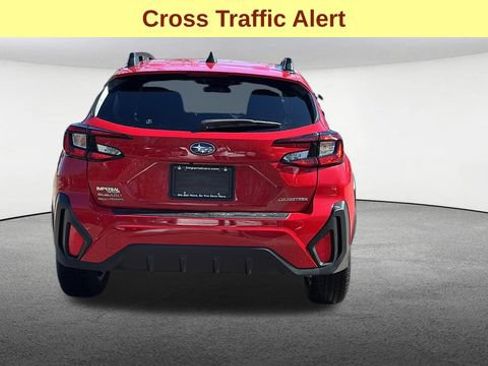 Used 2025 Subaru Crosstrek 2.5i Premium AWD/4WD image 8