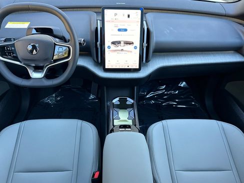 New 2026 Volvo EX30 Plus w/ Climate Package image 11