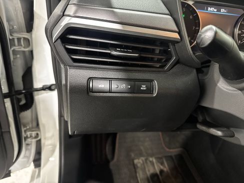 Used 2025 Nissan Altima 2.5 SR AWD/4WD image 36