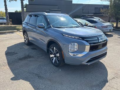 New 2025 Mitsubishi Outlander AWD