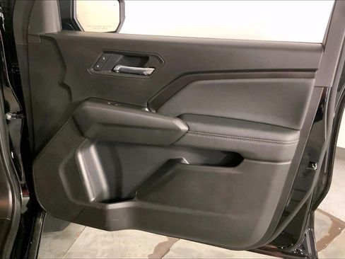 Used 2026 Chevrolet Colorado LT w/ Advanced Trailering Package RWD image 25