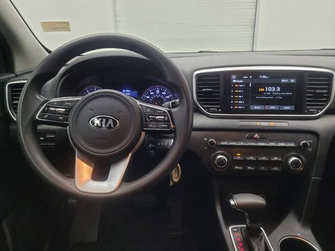 Used 2020 Kia Sportage LX FWD image 22