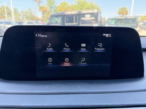 Used 2022 Lexus RX 450h AWD w/ Premium Package image 23