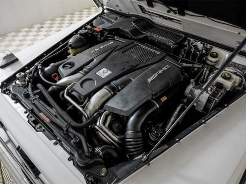 Used 2014 Mercedes-Benz G 63 AMG 4MATIC image 53