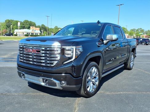 Used 2025 GMC Sierra 1500 Denali w/ Denali Reserve Package AWD/4WD image 1