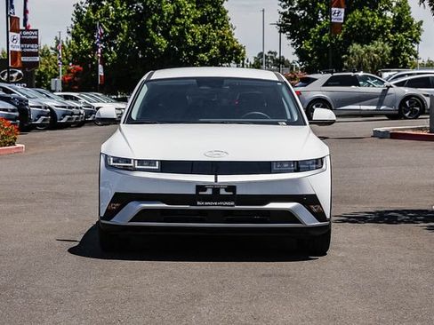 New 2026 Hyundai Ioniq 5 SEL RWD image 7