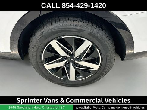 Used 2023 Kia Sorento S w/ Panoramic Sunroof Package FWD image 35