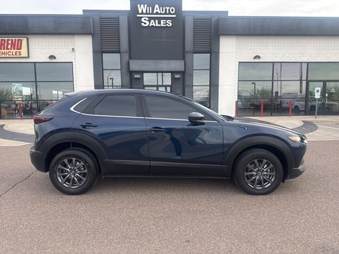 Used 2020 MAZDA CX-30 FWD image 3