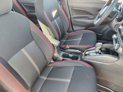 New 2025 Nissan Versa SR image 10