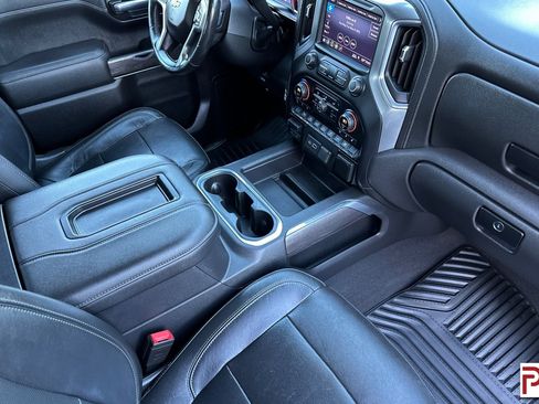 Certified 2019 Chevrolet Silverado 1500 LTZ w/ LTZ Plus Package image 18