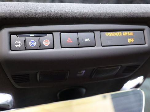 Used 2024 Chevrolet Corvette Stingray Premium Conv w/ Z51 Performance Package image 50