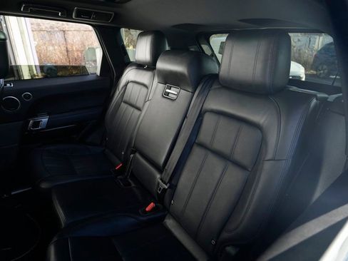 Used 2020 Land Rover Range Rover Sport HSE Dynamic image 20