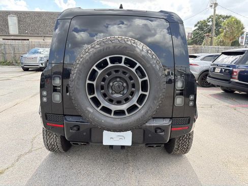 Used 2026 Land Rover Defender 110 OCTA AWD/4WD image 7