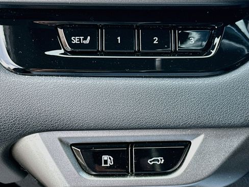 Used 2023 Lexus RX 350 Premium Plus w/ Cold Area Package AWD/4WD image 16