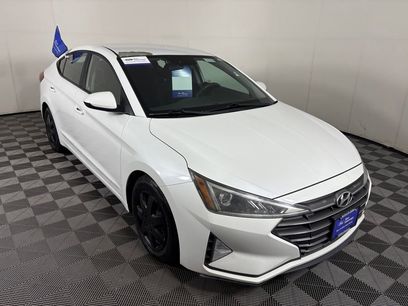 Used 2019 Hyundai Elantra SE w/ Cargo Package