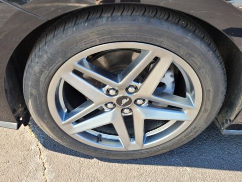 Used 2024 Ford Mustang Coupe image 13