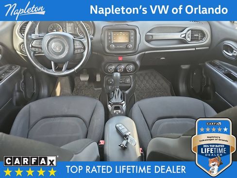 Used 2017 Jeep Renegade Altitude AWD/4WD image 14